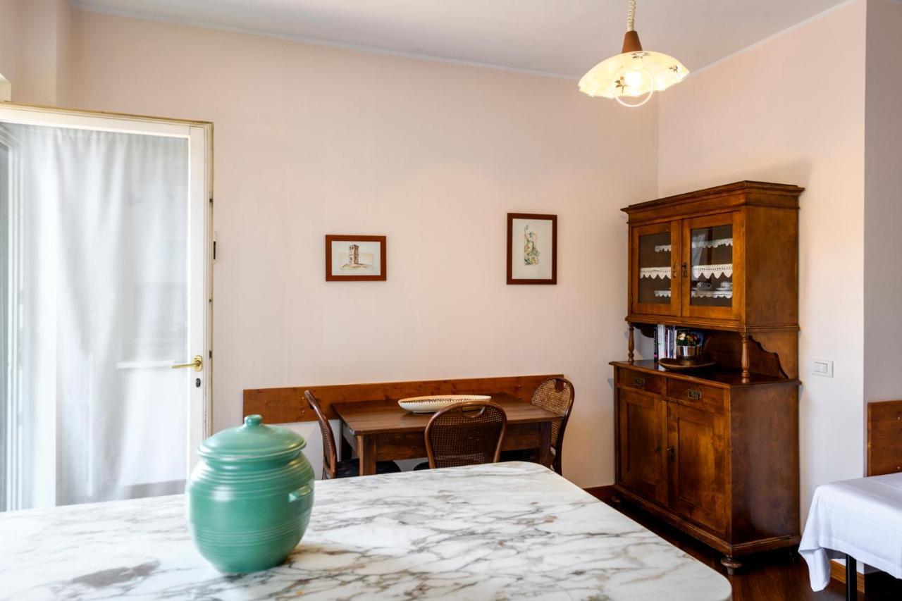 Cantina Anzivino - Affittacamere Gattinara ภายนอก รูปภาพ